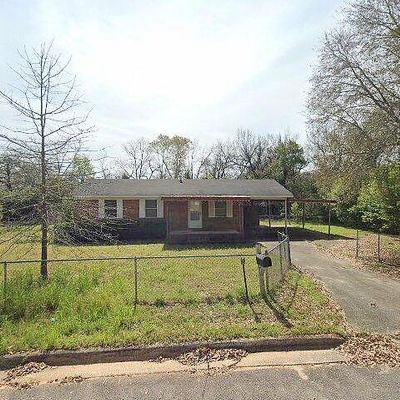 1303 Norris Cir, Americus, GA 31719