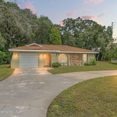 1304 Autumn Rd, Spring Hill, FL 34606