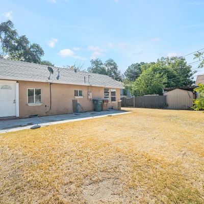 1305 27 Th St, Bakersfield, CA 93301