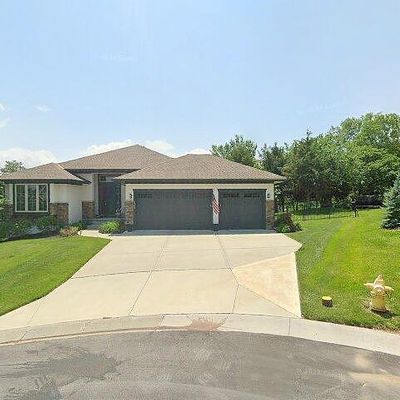 1305 Ne Woods Edge Cir., Lees Summit, MO 64064