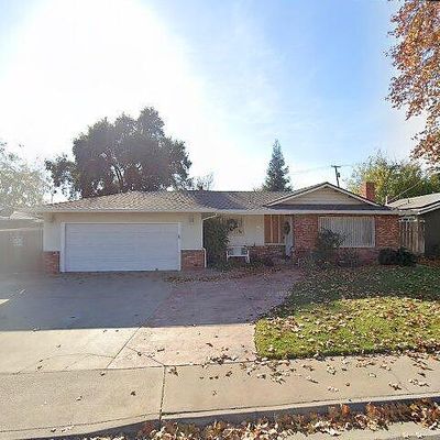 1306 River Rd, Modesto, CA 95351