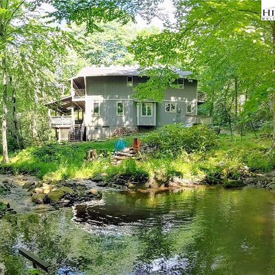 146 Mossy Creek Ln, Sugar Mountain, NC 28604