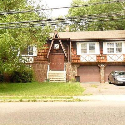 146 N Central Ave, Ramsey, NJ 07446