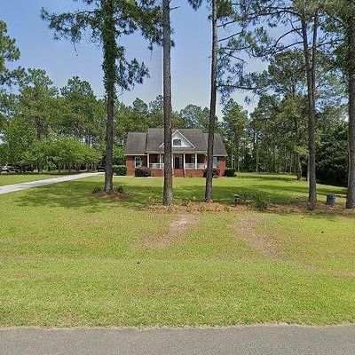 146 Shadowood Dr, Moultrie, GA 31768