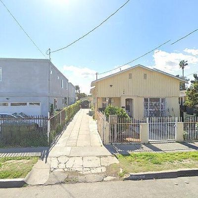 146 W 54 Th St, Los Angeles, CA 90037