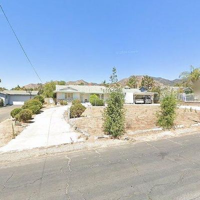 14667 Bledsoe St, Sylmar, CA 91342