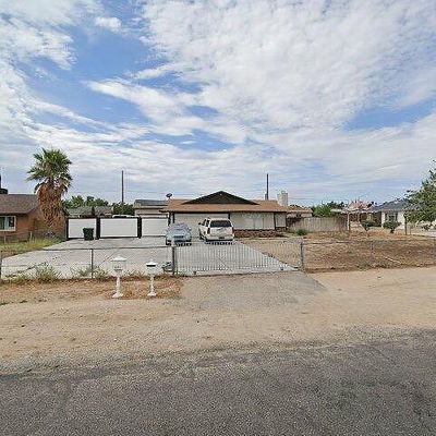 14745 La Brisa Rd, Victorville, CA 92392