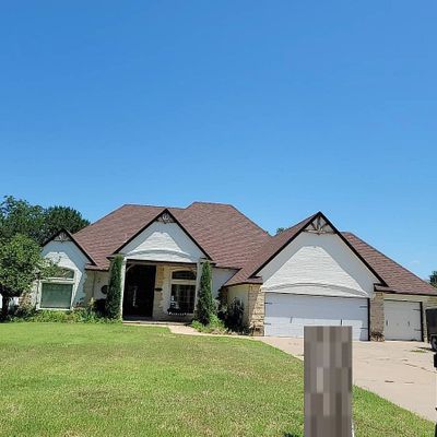 148 Orchard Ln, Ponca City, OK 74604