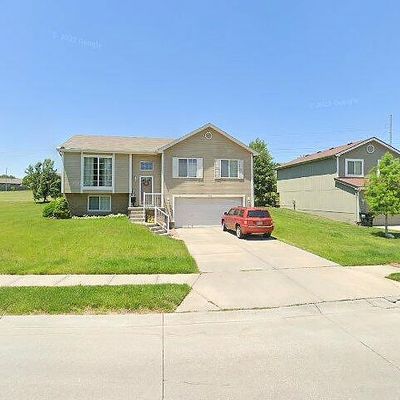 14816 Nebraska Ave, Omaha, NE 68116