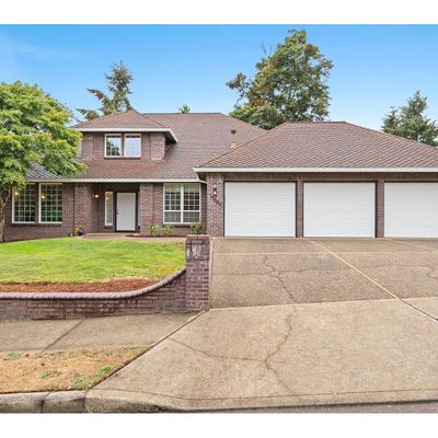 14867 Se Megan Way, Clackamas, OR 97015