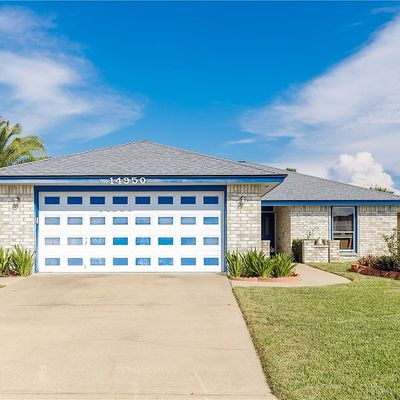 14950 Topgallant St, Corpus Christi, TX 78418