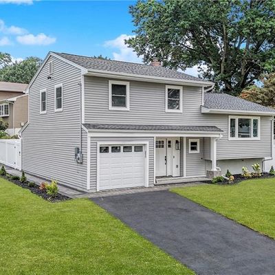 15 Blueberry Dr, Milltown, NJ 08850