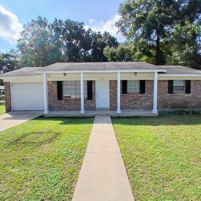 15 Gloucester Ave, Pensacola, FL 32505