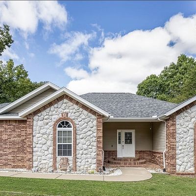 15 Harrington Dr, Bella Vista, AR 72714