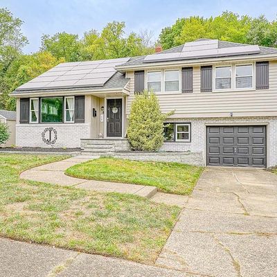 15 Lauderdale Rd, West Deptford, NJ 08096