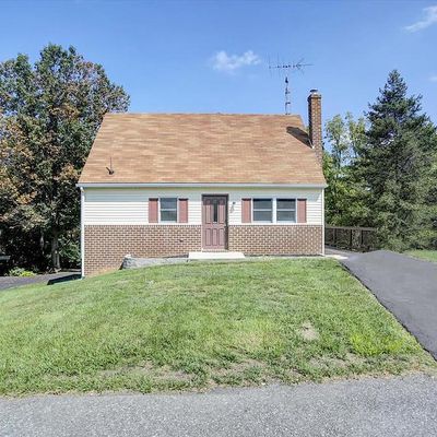 15 Lynn Ave, Newburg, PA 17240