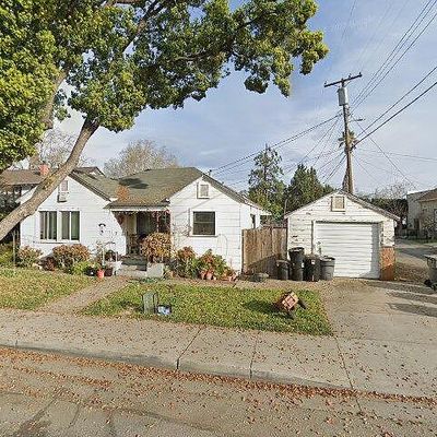 15 W Tokay St, Lodi, CA 95240