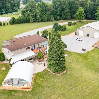 15 Wood Valley Ln, Oxford, PA 19363