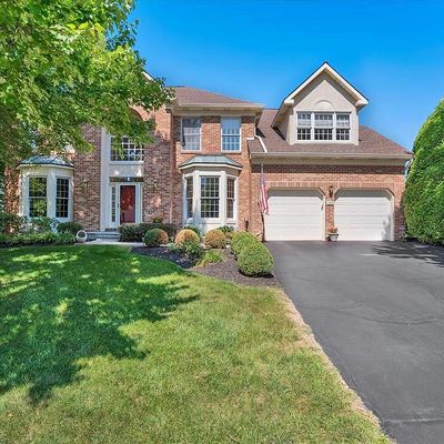 150 Country Club Dr, Lansdale, PA 19446