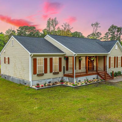 150 Lisenby Dr, Moncks Corner, SC 29461