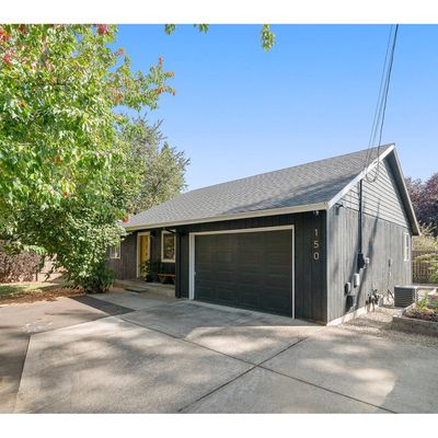 150 Se 106 Th Ave, Portland, OR 97216