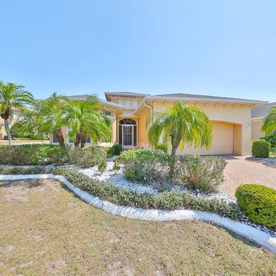 1504 Emerald Dunes Dr, Sun City Center, FL 33573