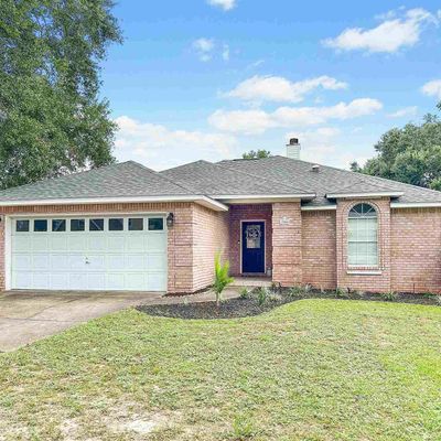 1506 Muirfield Rd, Cantonment, FL 32533