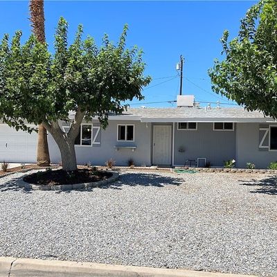 15084 Condor Rd, Victorville, CA 92394