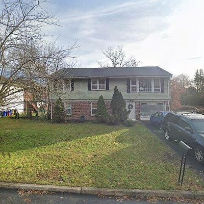 151 Pine Ave, New Milford, NJ 07646