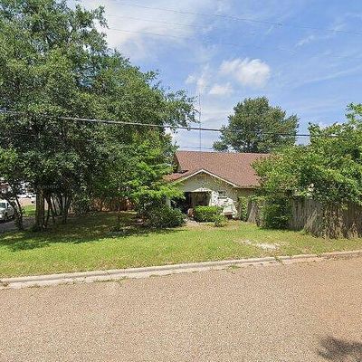 151 Point St, Hawkins, TX 75765