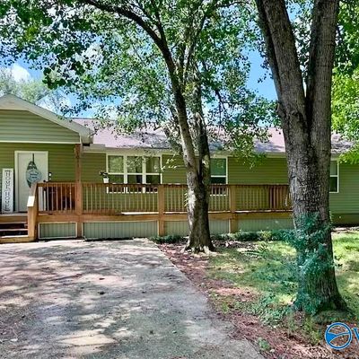 1511 Pine St, Athens, AL 35611