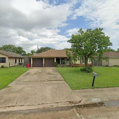 1514 W 11 Th St, Freeport, TX 77541