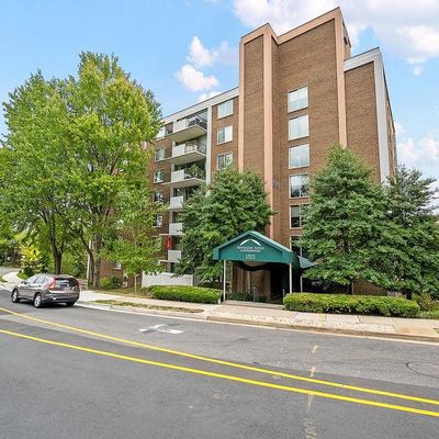 1515 S Arlington Ridge Rd, Arlington, VA 22202