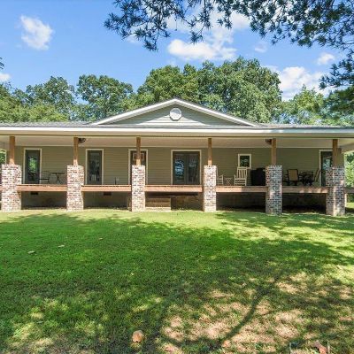 152 County Road 1821, Arab, AL 35016