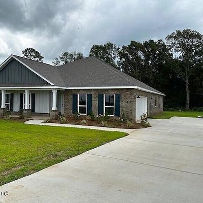 152 Firefly Drive, Lucedale, MS 39452