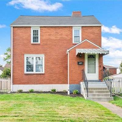 1523 Pacific Ave, Natrona Heights, PA 15065