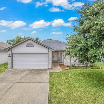 15230 Faircrest Dr, College Station, TX 77845