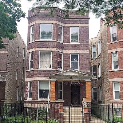 1526 N Kedvale Ave, Chicago, IL 60651