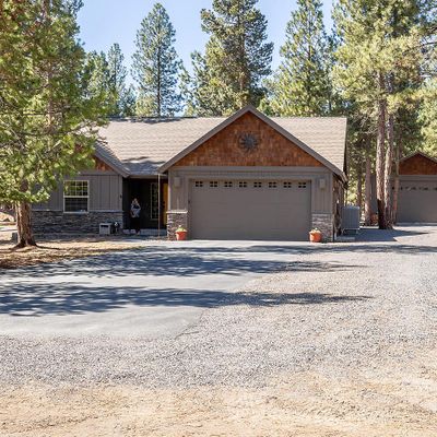 15322 Bear St, La Pine, OR 97739