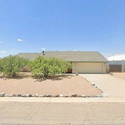 15360 S Quintin Pl, Arizona City, AZ 85123