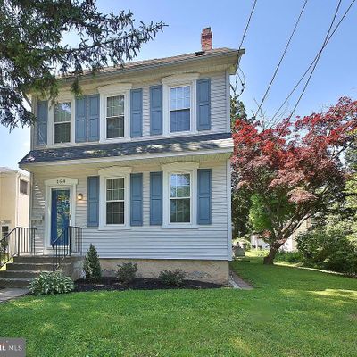 154 Jenkins Ave, Lansdale, PA 19446