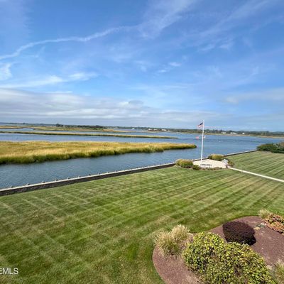 1540 Ocean Ave, Sea Bright, NJ 07760