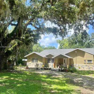 140 S Davis St, Labelle, FL 33935