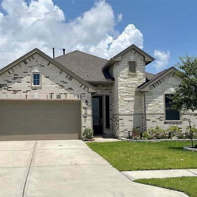 14015 S River Dr, Baytown, TX 77523