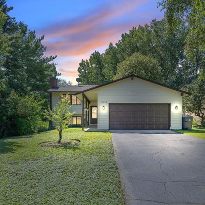 14025 Carmody Dr, Eden Prairie, MN 55347