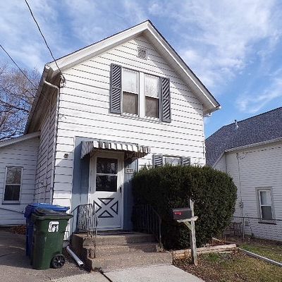 1405 Belle Ave, Davenport, IA 52803