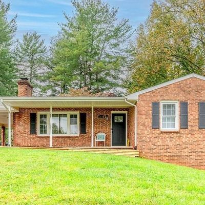 1409 Tunbridge Rd, Lynchburg, VA 24501