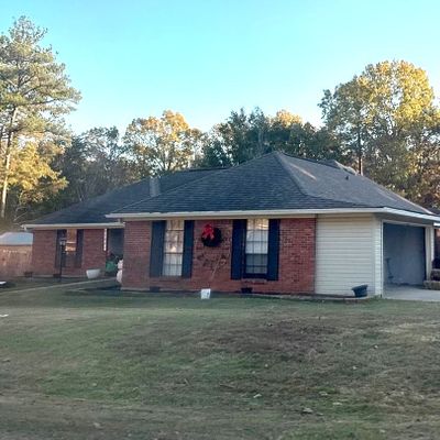 141 Bellegrove Cir, Brandon, MS 39047