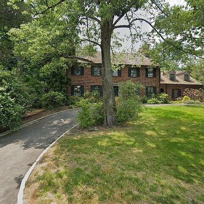 141 Forest Dr, Short Hills, NJ 07078