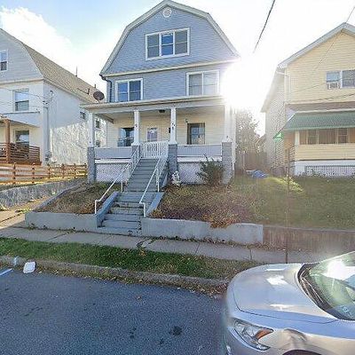 141 Moyallen St, Wilkes Barre, PA 18702